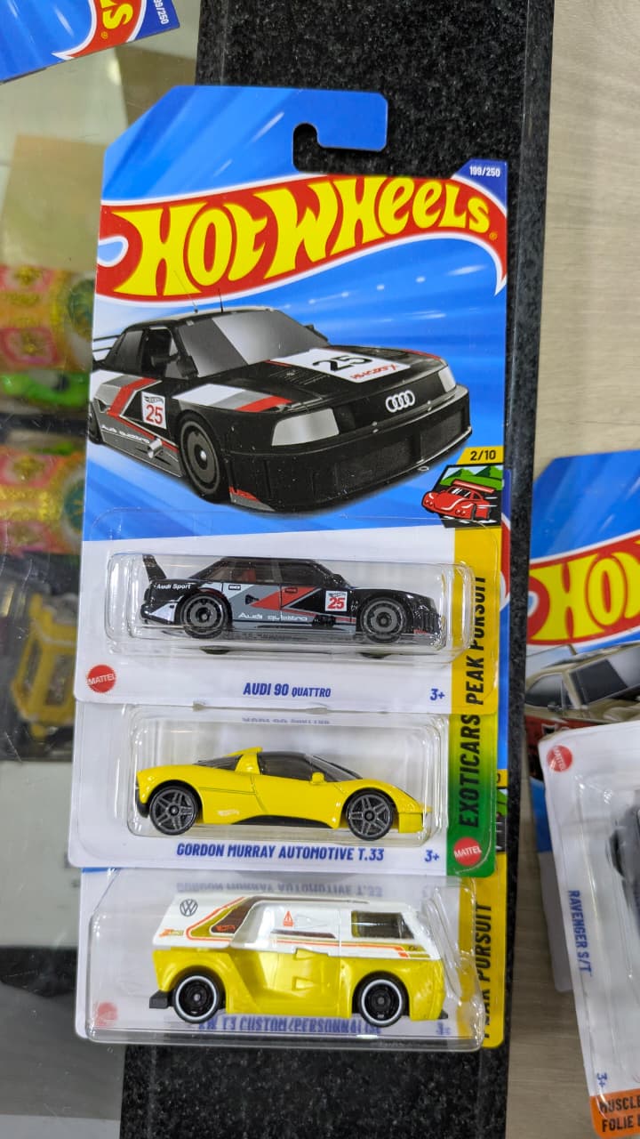 Hotwheels 2026 A case 3 pcs combo at mrp audi van