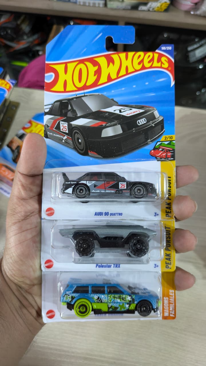 Hotwheels 2025 q case Audi combo