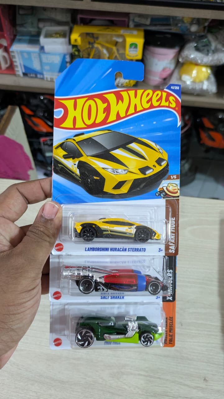 Hotwheels q case 2025 Lamborghini  set
