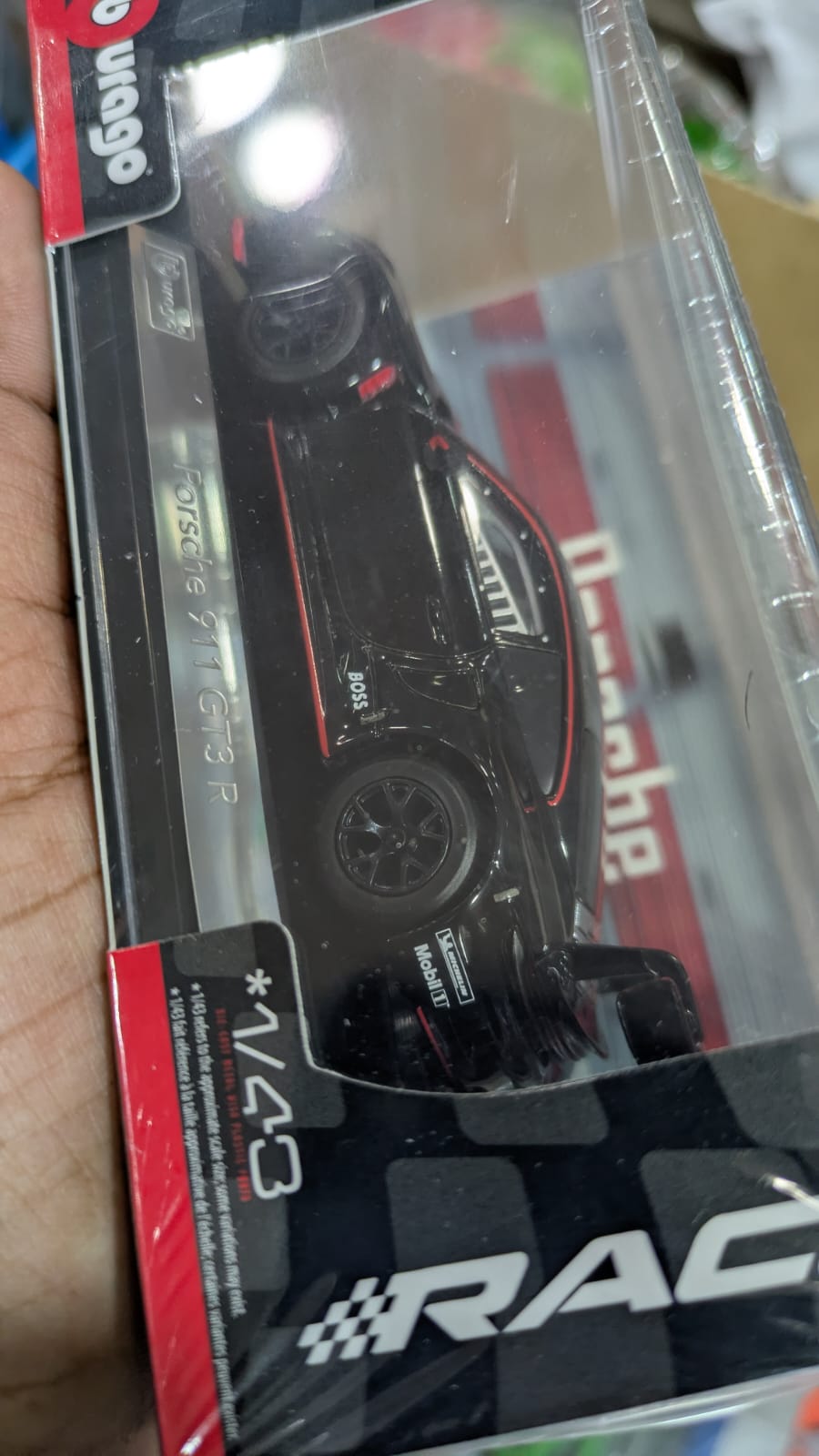 1:43 bburago Porsche 911 GT3  R Diecast car