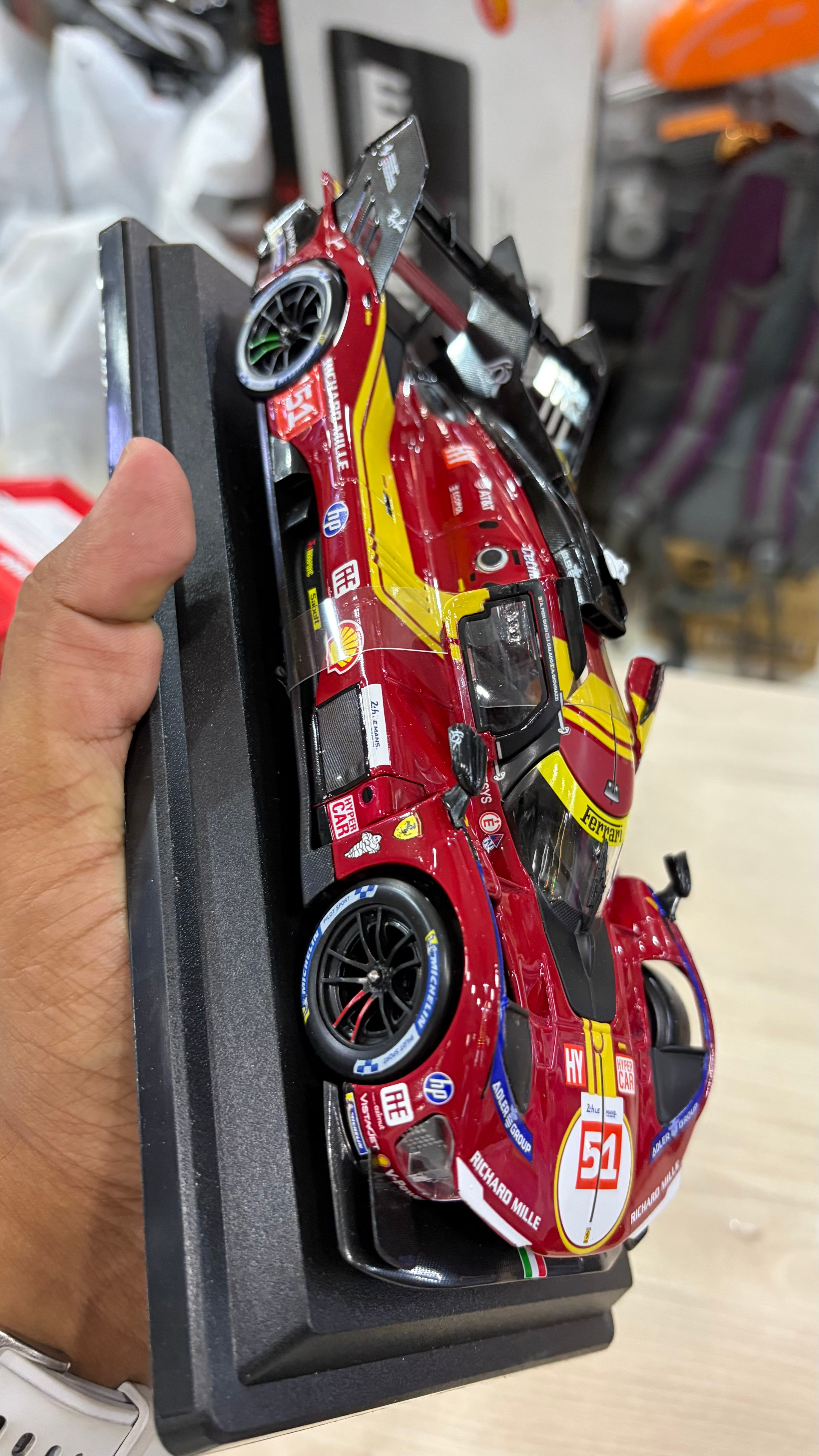 1:24 bburago Ferrari 499P red Diecast