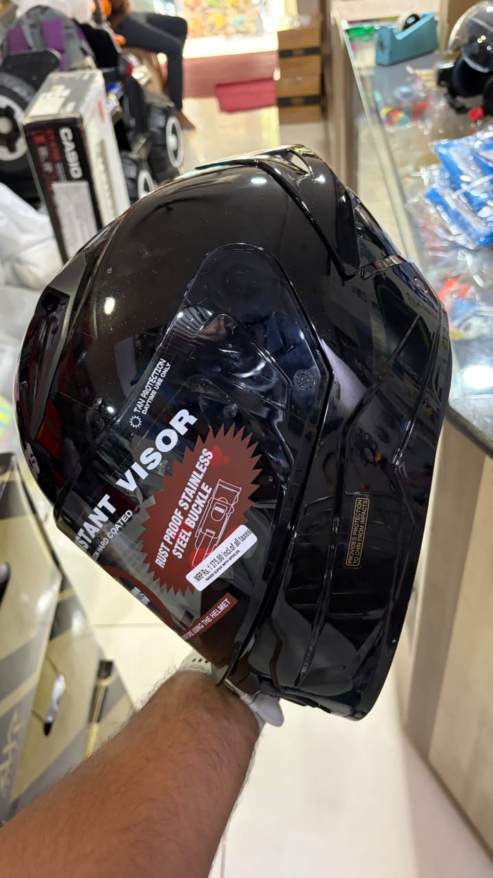 Studds Raider super glossy black full face helmet(smoke visor fitted)