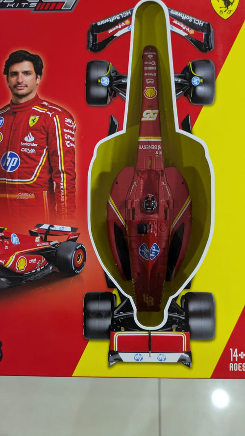 1:24 bburago F1 Ferrari SF24 CARLOS SAINZ Model kits (44 parts )