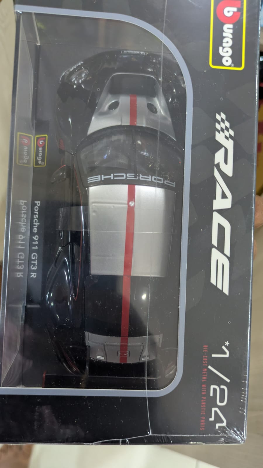 1:24 bburago Porsche 911GT3 R Diecast car