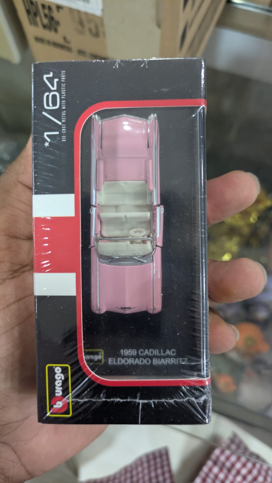 1:64 bburago 1959 CADILLAC ELDORADO BIARRITZ DIECAST CAR