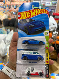 Hotwheels Porsche blue combo 3