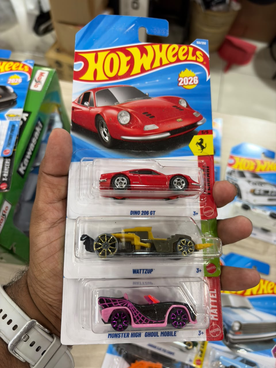 Hotwheels Dino 206GT with fantasy combo