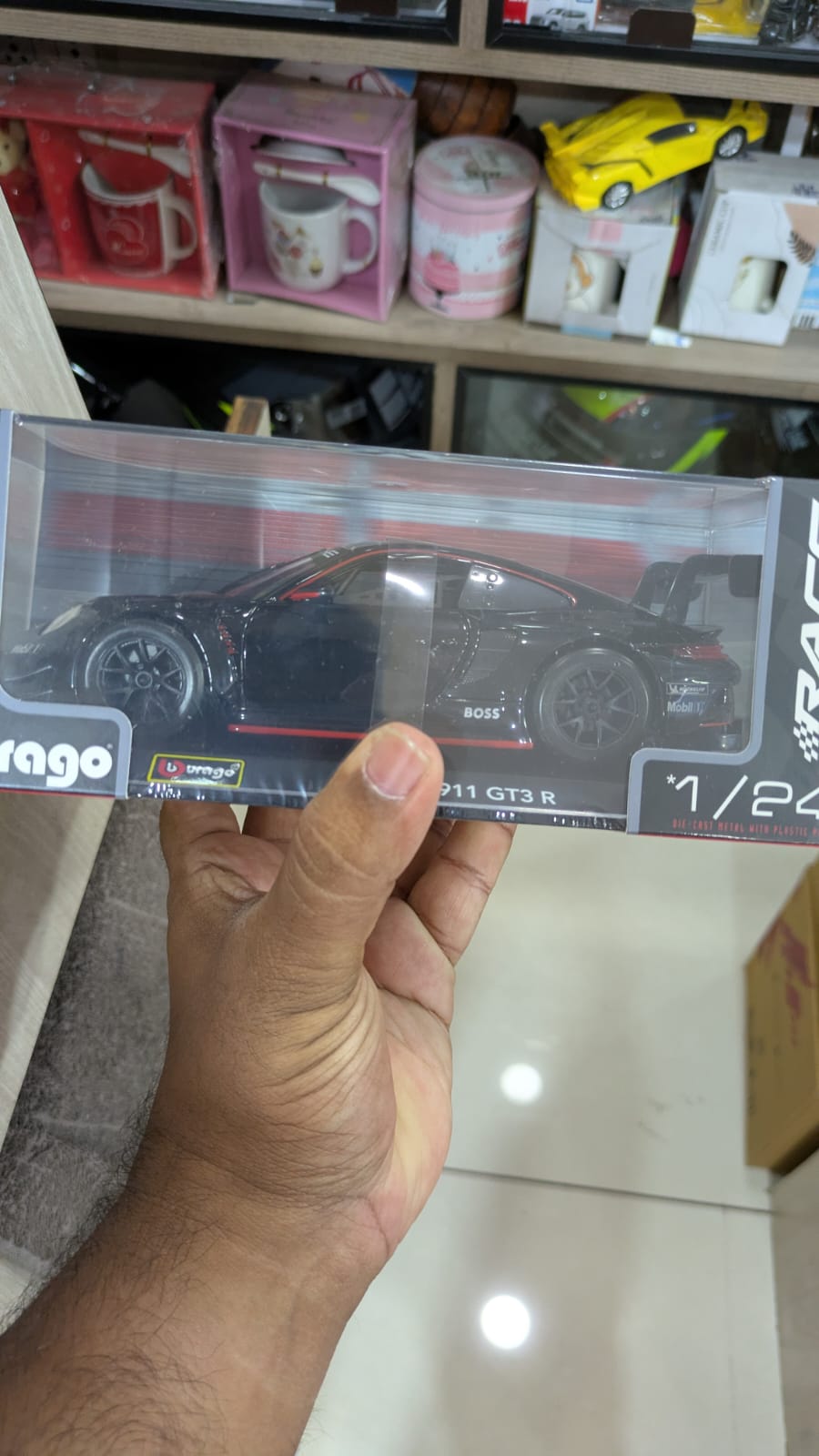 1:24 bburago Porsche 911GT3 R Diecast car