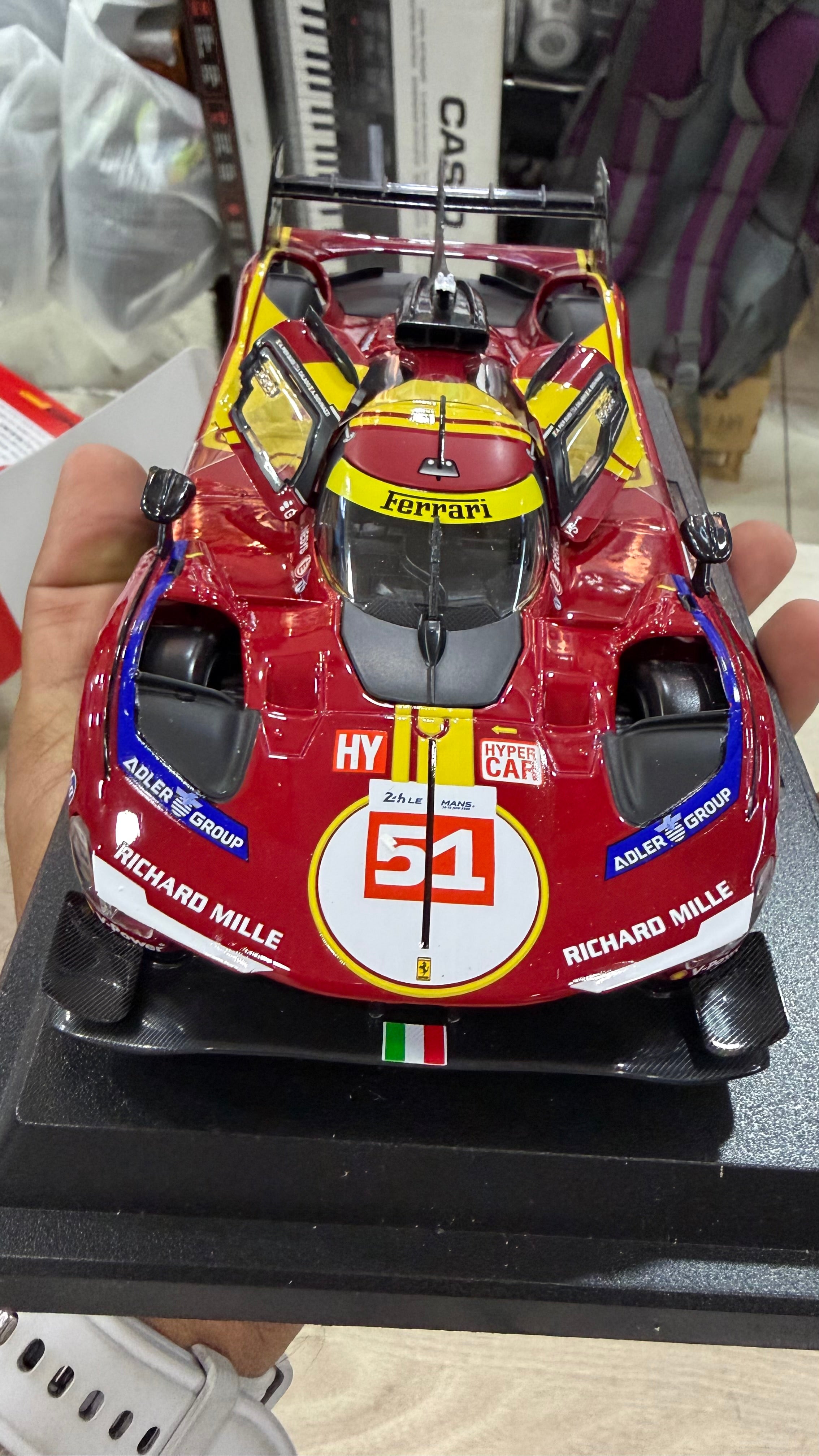 1:24 bburago Ferrari 499P red Diecast