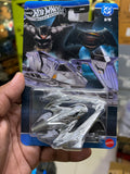 Hotwheels Batman silver series BATWING