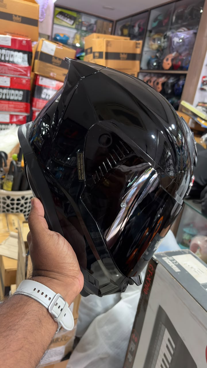 Steelbird Fighter Sbh 57 glossy black