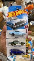 Hotwheels Chevy jaguar combo