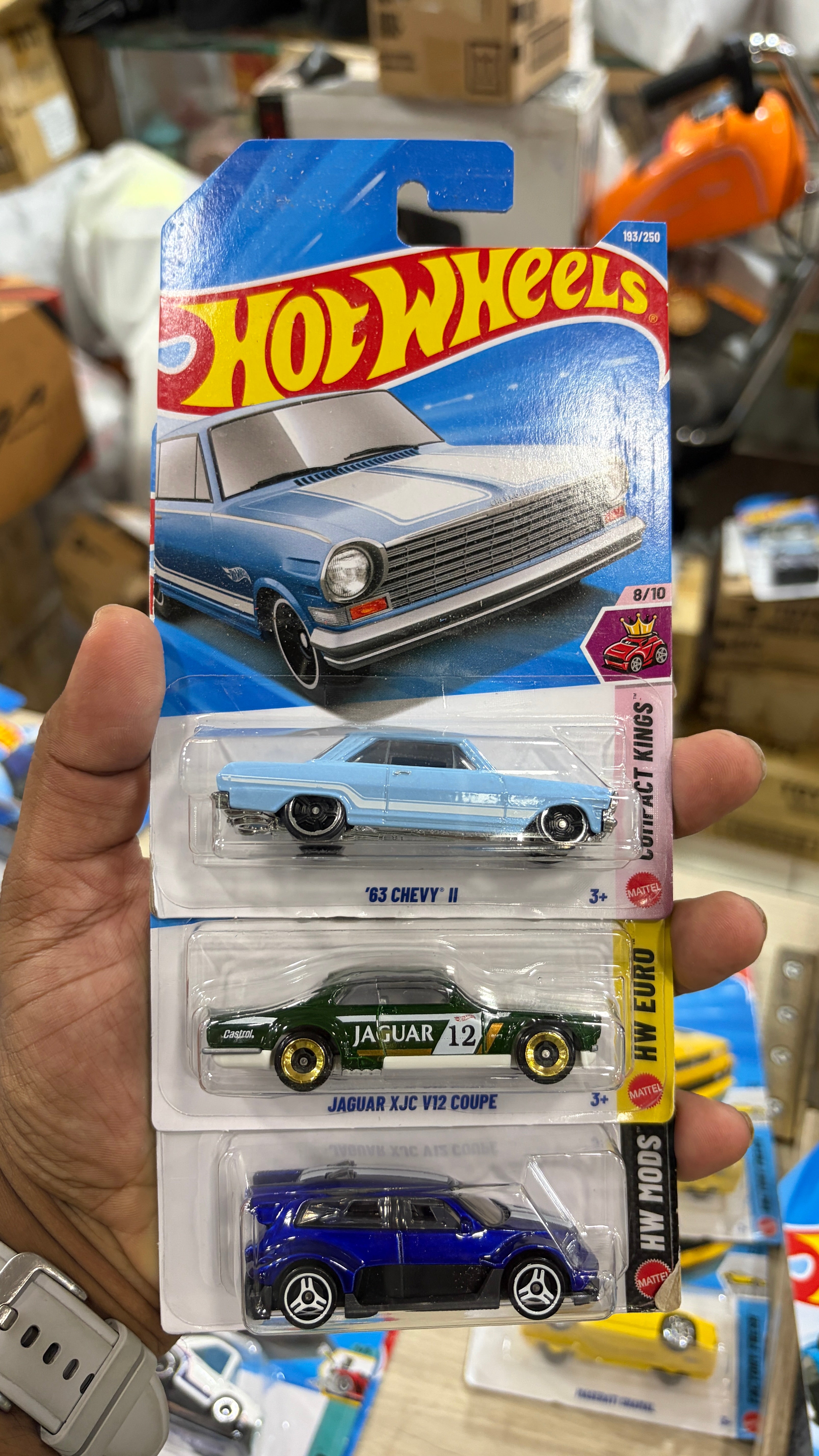 Hotwheels Chevy jaguar combo