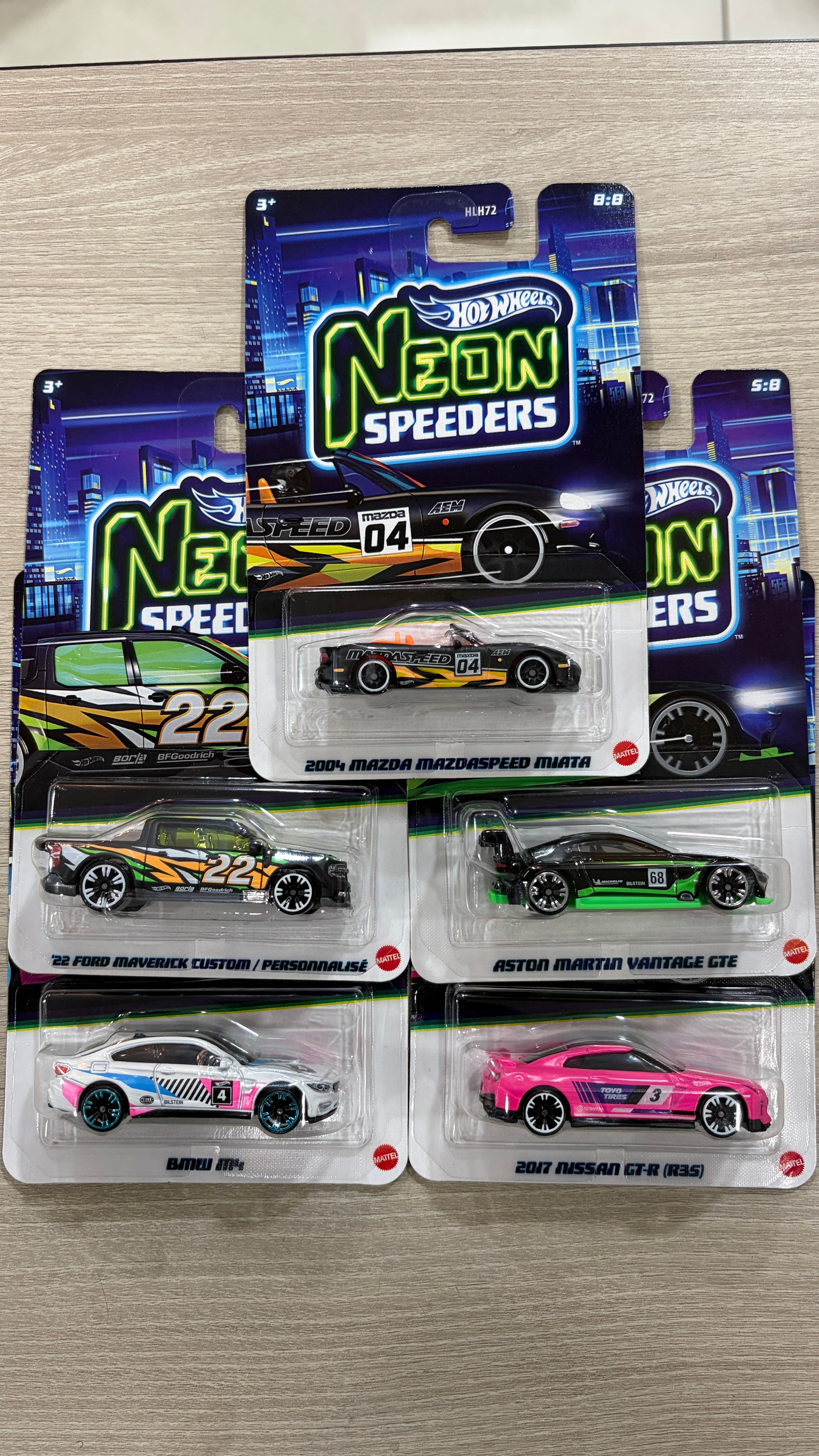 Hotwheels Neon speedsters Mrp 299 each