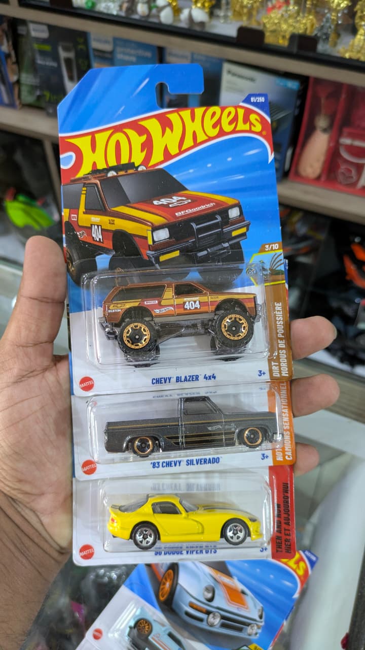 Hotwheels q case 2025 Chevy dodge combo