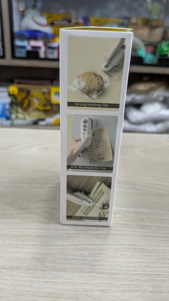 Portronics Locksy 2 in 1 food bag sealer and cutter