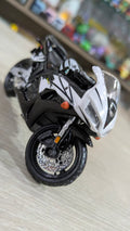 1:18 Honda CBR1000RR Licensed Maisto Diecast bike