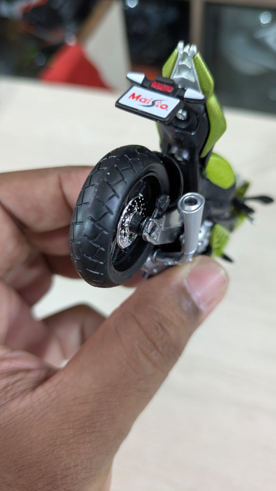 1:18 BMW S1000 RR Licensed Maisto Diecast bike