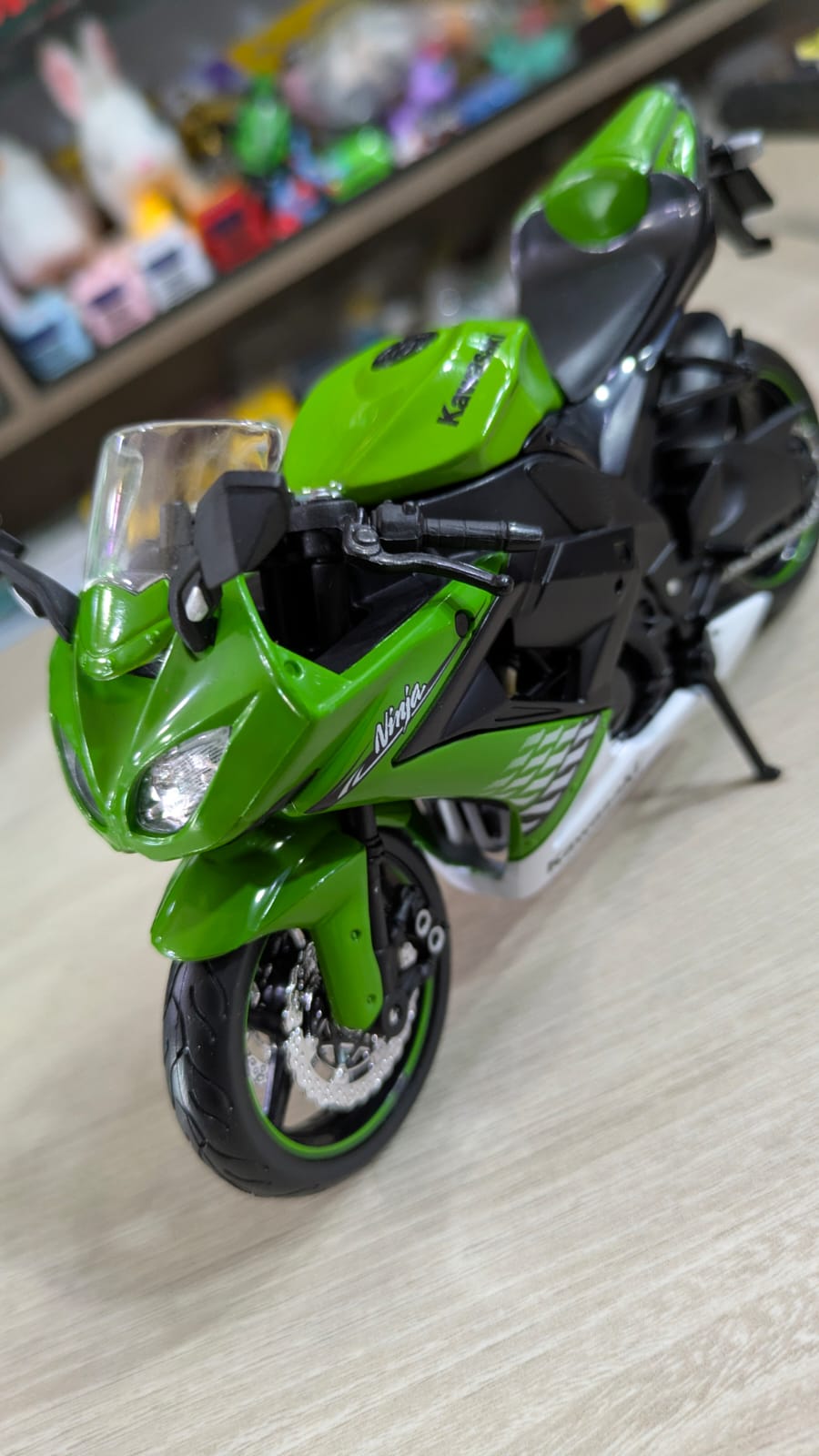 1:12 Kawasaki Ninja zx10R licensed Maisto Diecast bike