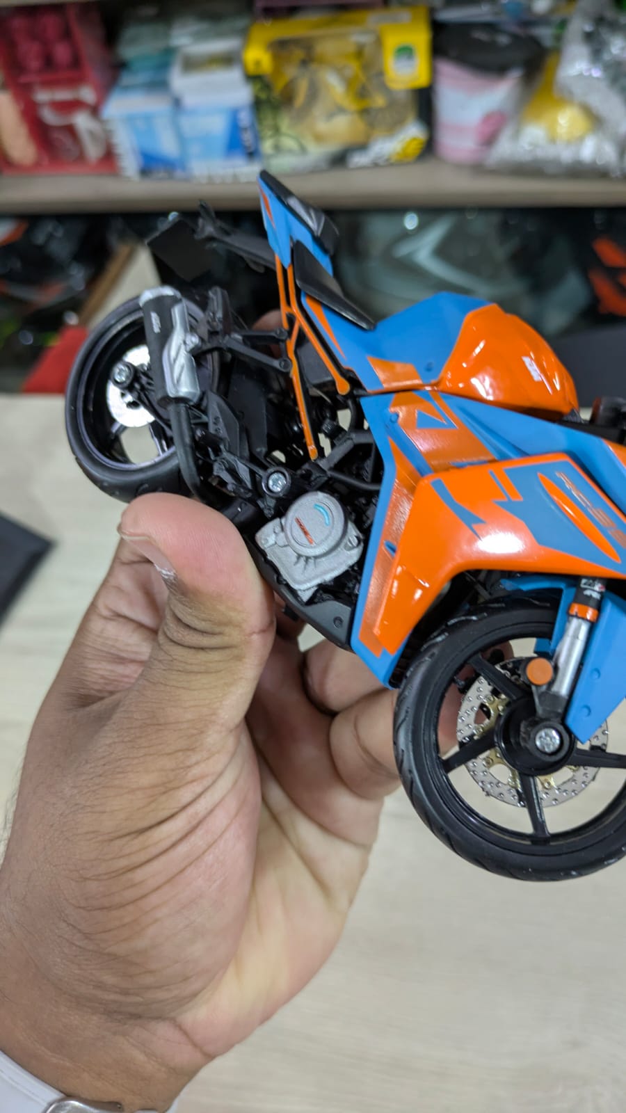 1:12 KTM RC390 licensed Maisto Diecast bike