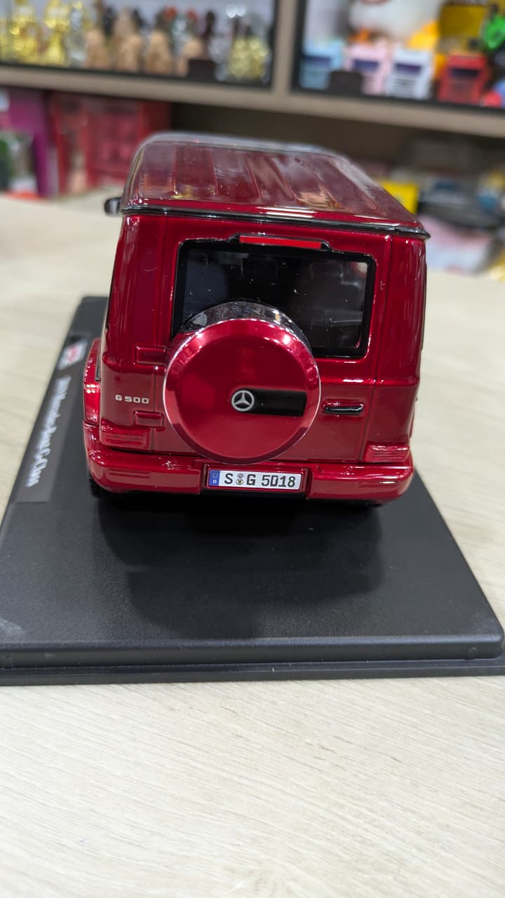 1:24 scale 2019 Mercedes Benz G class official licensed Maisto Diecast model