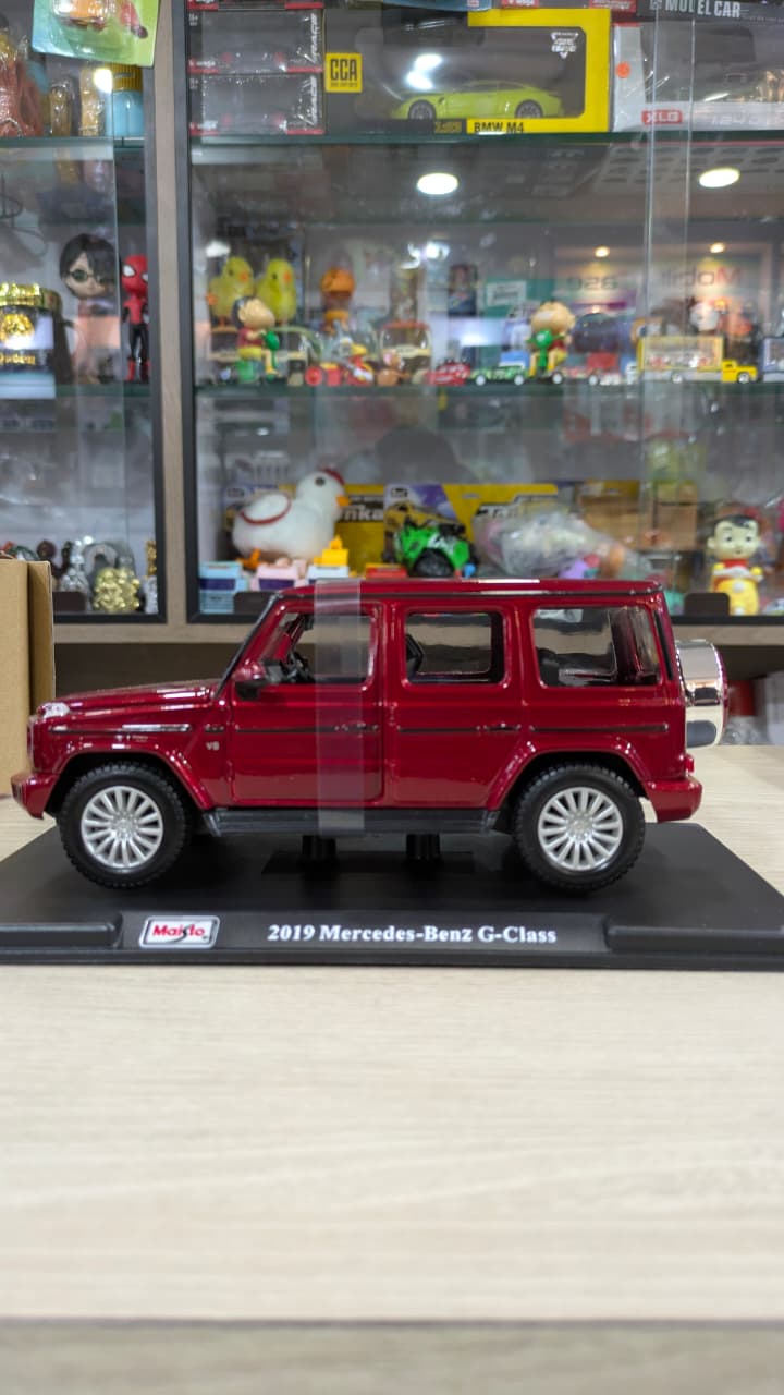 1:24 scale 2019 Mercedes Benz G class official licensed Maisto Diecast model