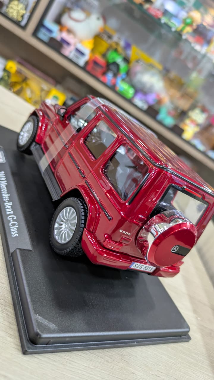 1:24 scale 2019 Mercedes Benz G class official licensed Maisto Diecast model