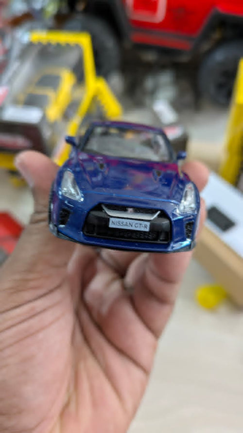 1:32 Nissan gtr r35 blue RMZ city collections