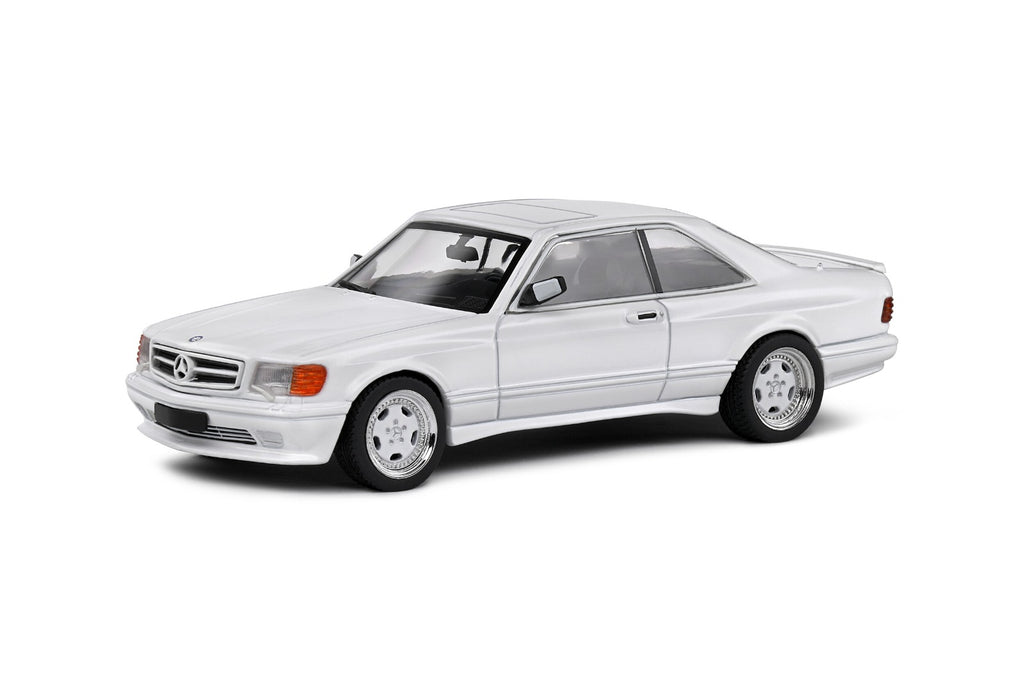 1:43 MERCEDES SEC 560 AMG WIDEBODY WHITE SOLIDO