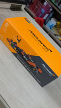 1:24 scale F1 McLaren MCL38 bburago collectable model(acrylic box packing)