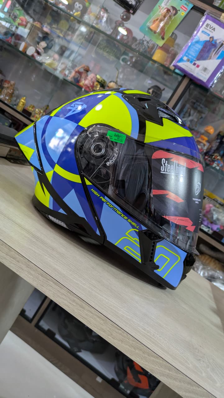 Steelbird sba20 star flip up helmet