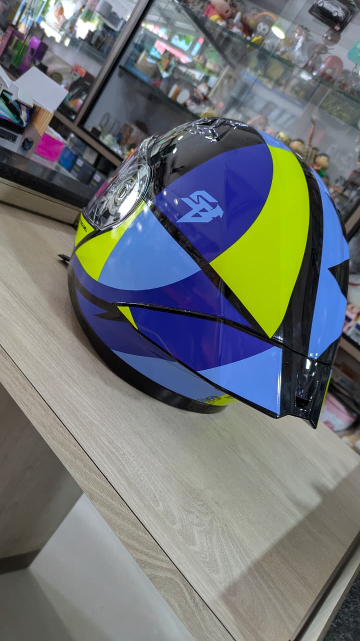 Steelbird sba20 star flip up helmet