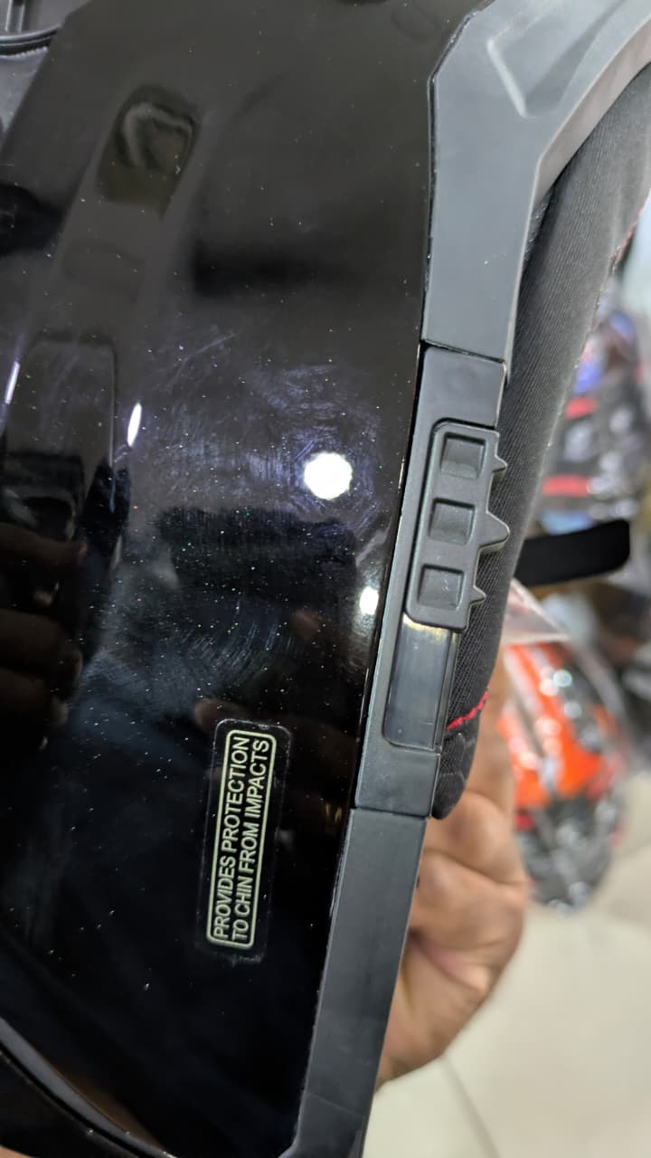 Studds Helios Full Face glossy Black Helmet