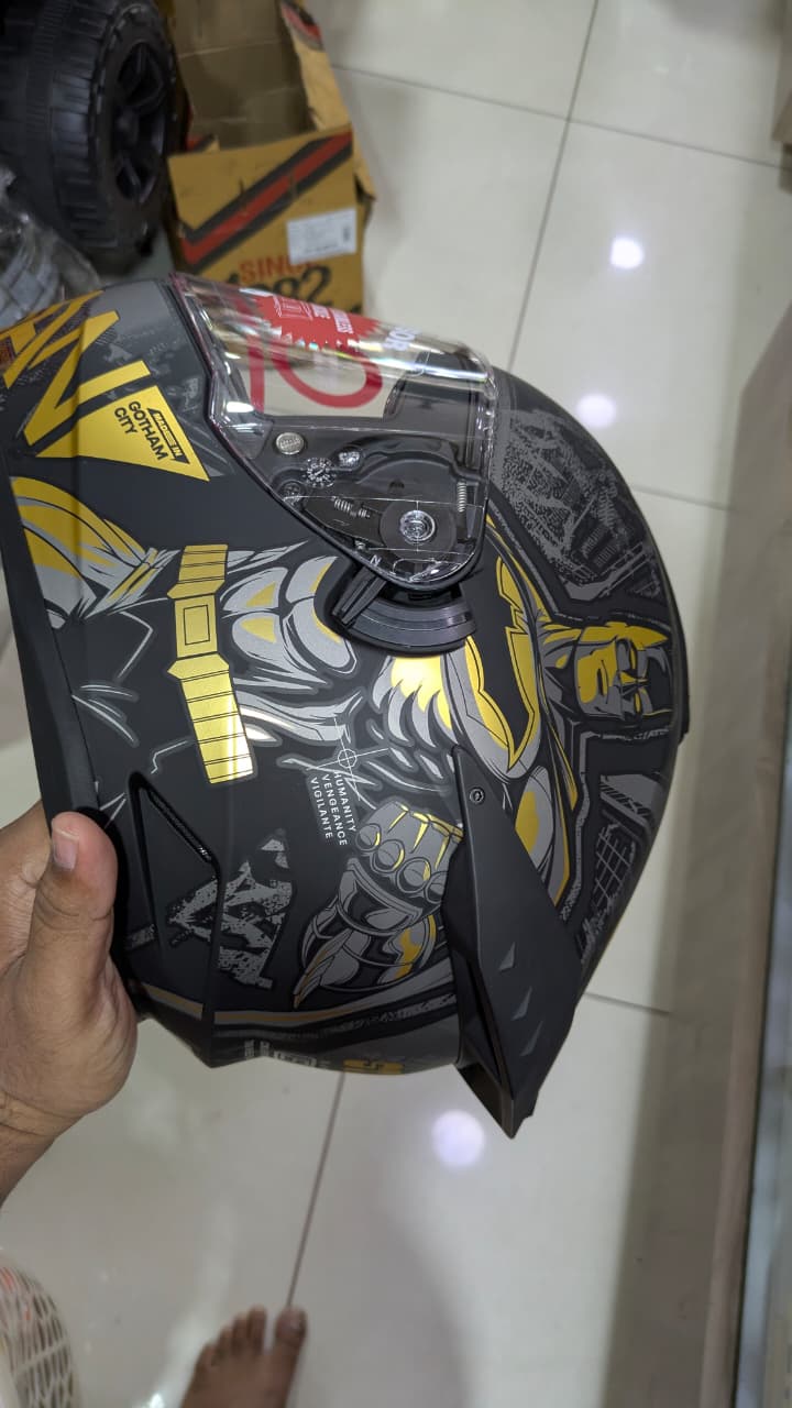 Studds Driftter Batman Edition matt finish gold yellow