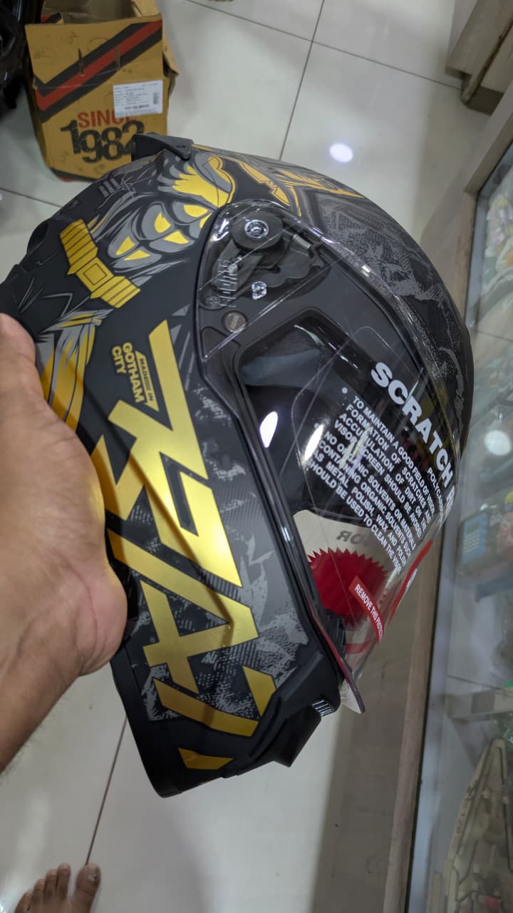 Studds Driftter Batman Edition matt finish gold yellow