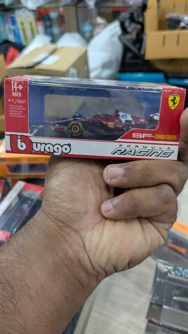 1:64 bburago F1 Ferrari sf25 Charles Leclerc Diecast (acrylic box packing)