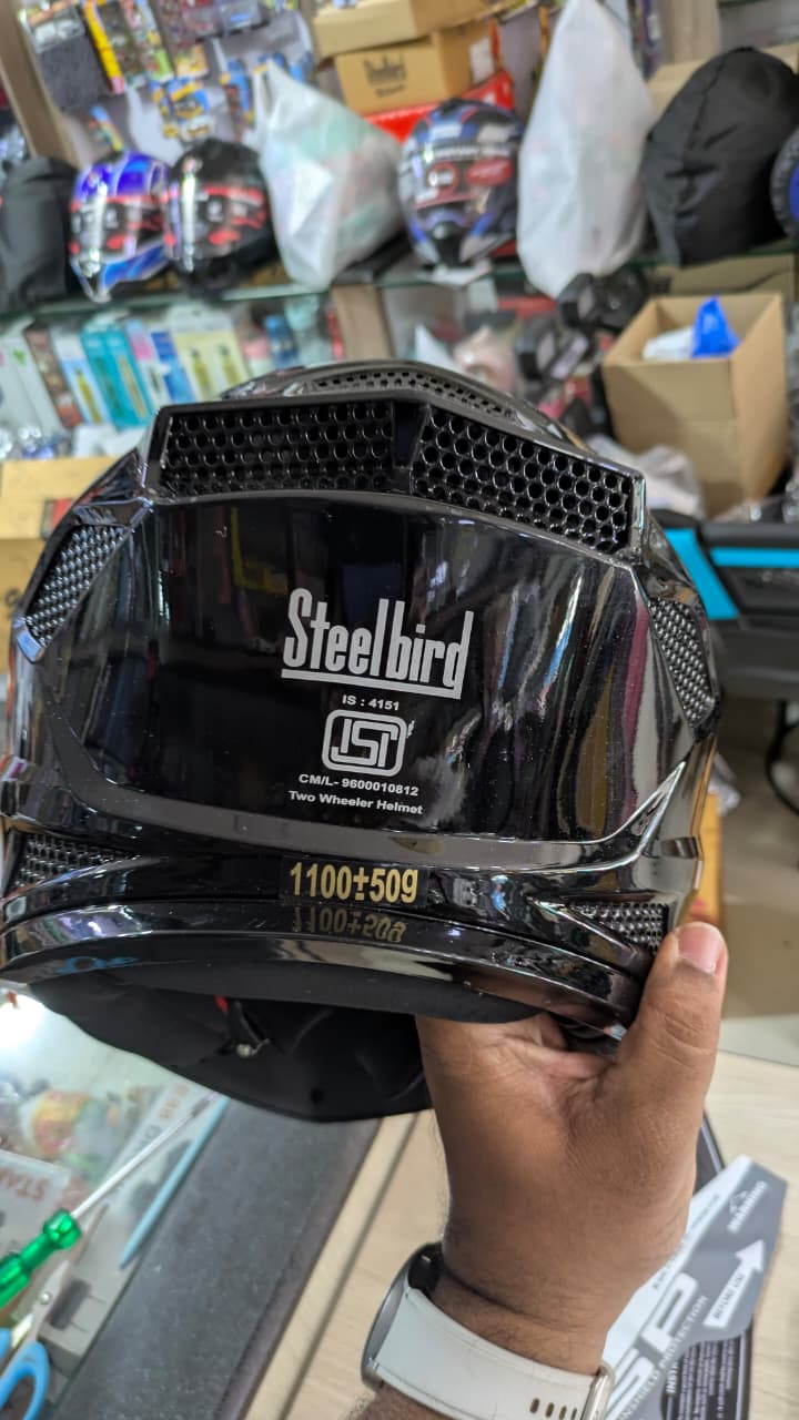 Steelbird sbh25 sharp glossy black dual visor helmet