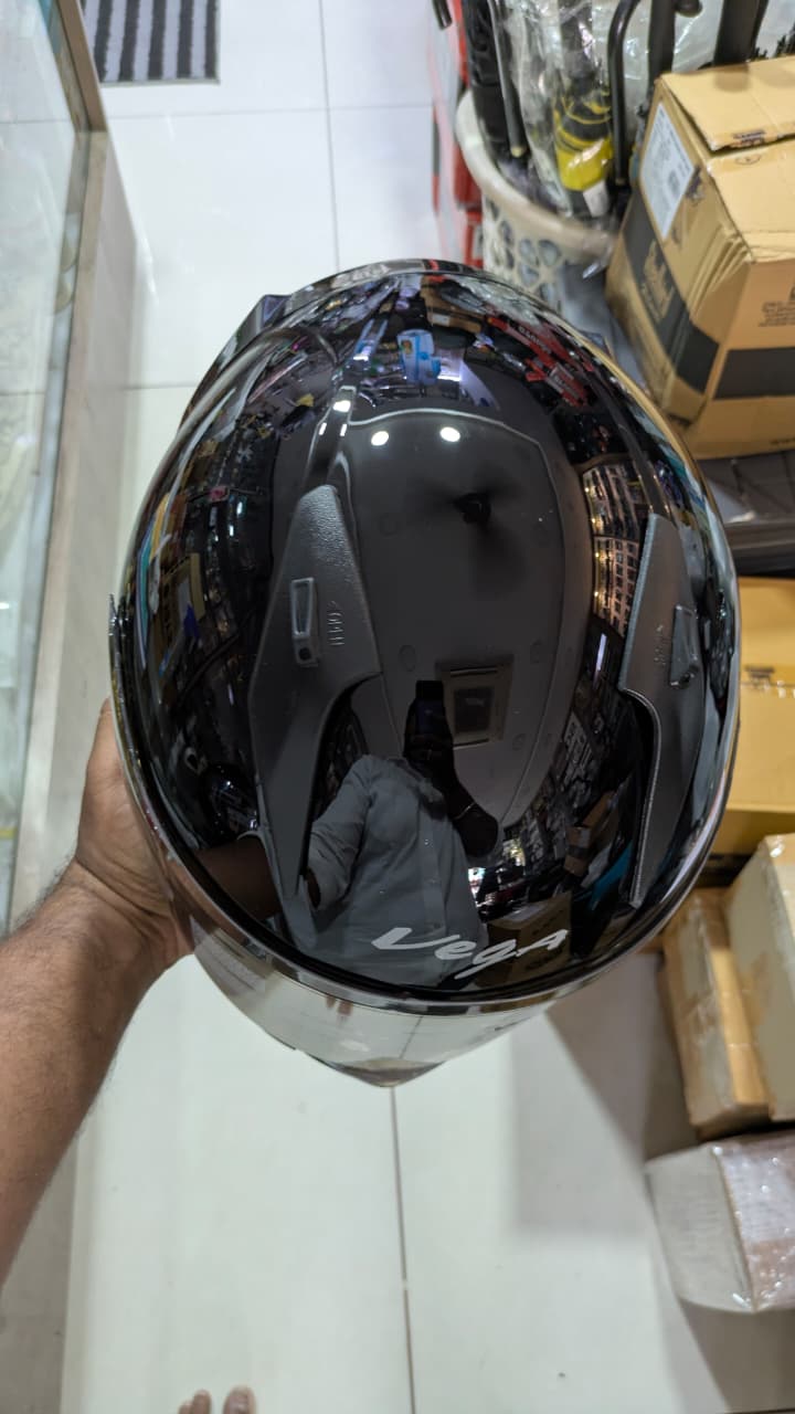 Vega bolt glossy black full face helmet( mirror visor fitted)