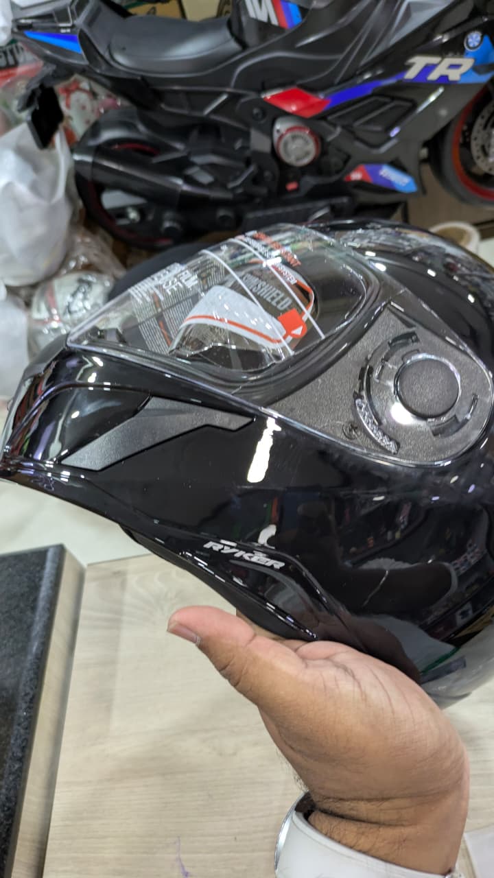 Vega ryker glossy black helmet