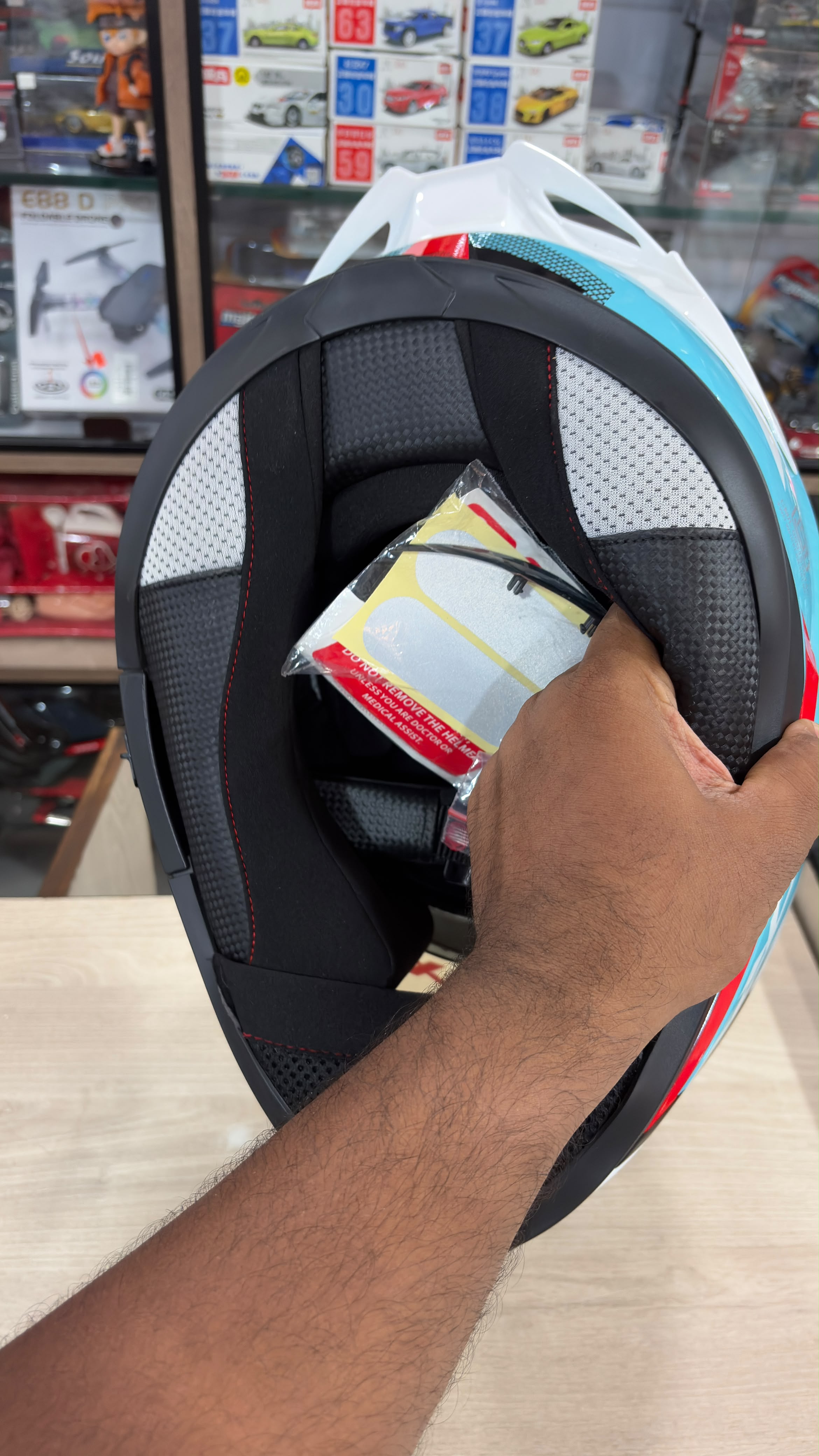 Axor Apex Turbine blue full face helmet