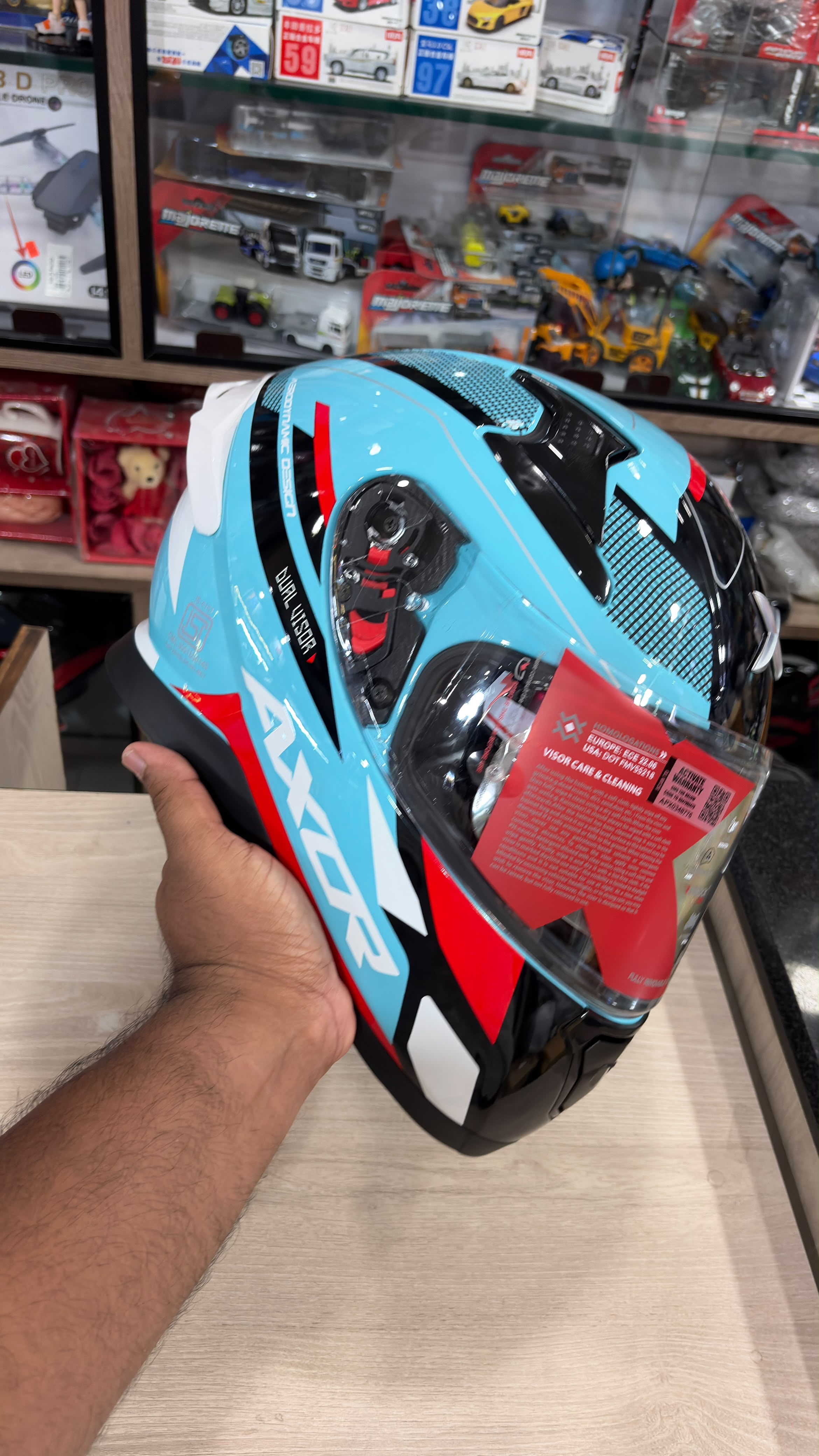 Axor Apex Turbine blue full face helmet