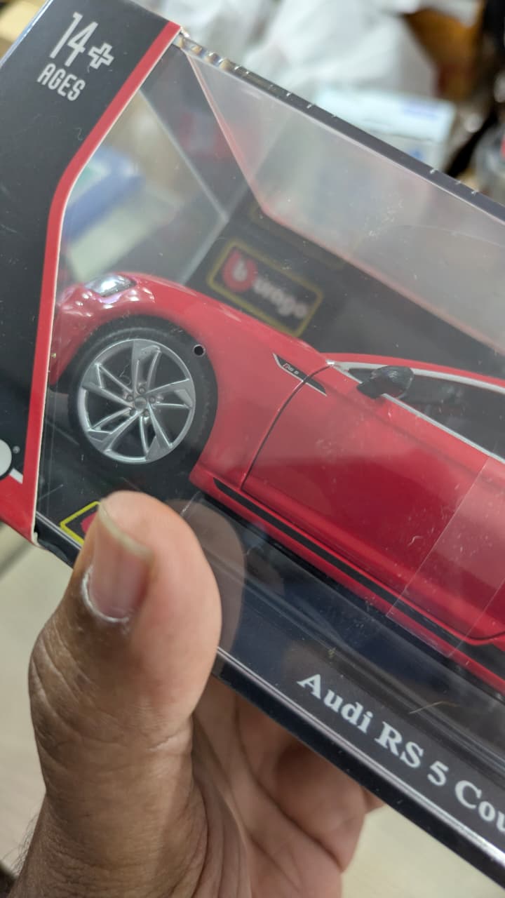 1:24 bburago Audi RS Coupe Diecast car (acrylic box packing)
