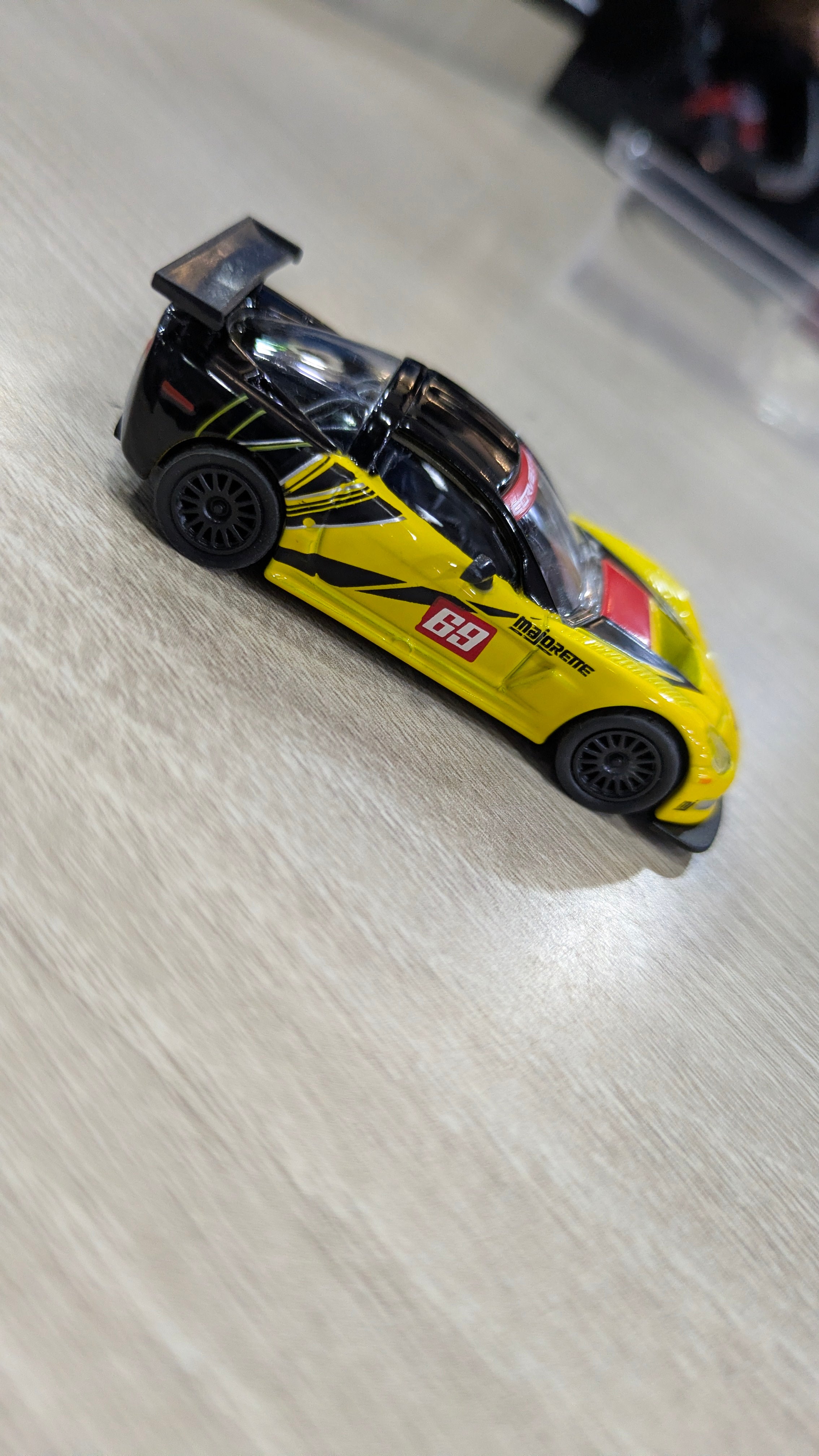 Majorette 2005 Chevrolet corvette C6R Diecast car